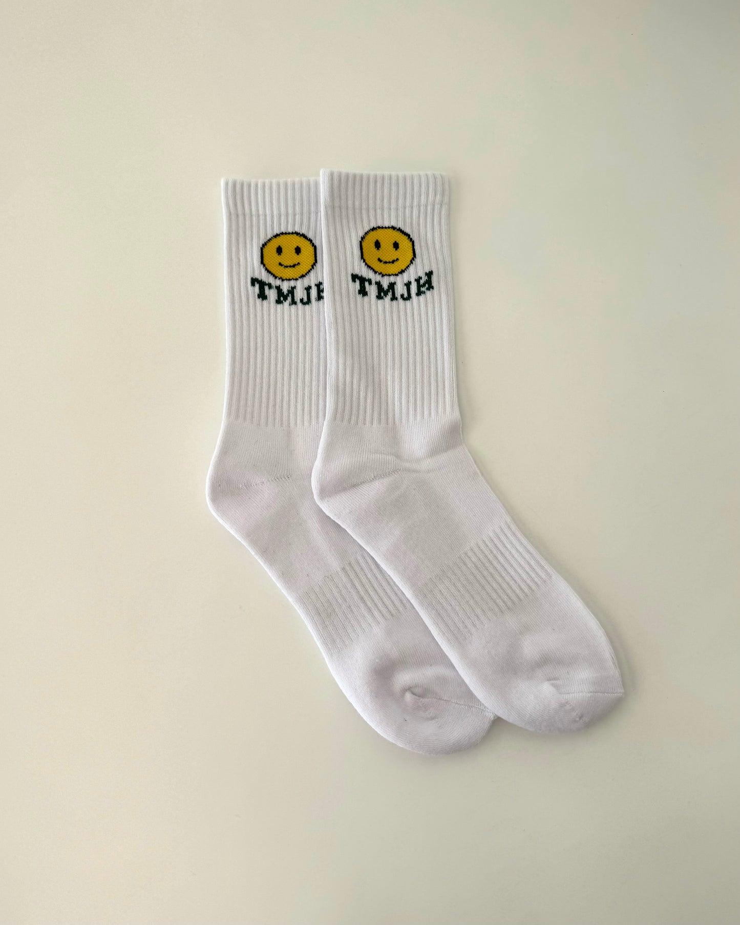 Smile crew socks